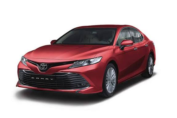Toyota Camry 2019